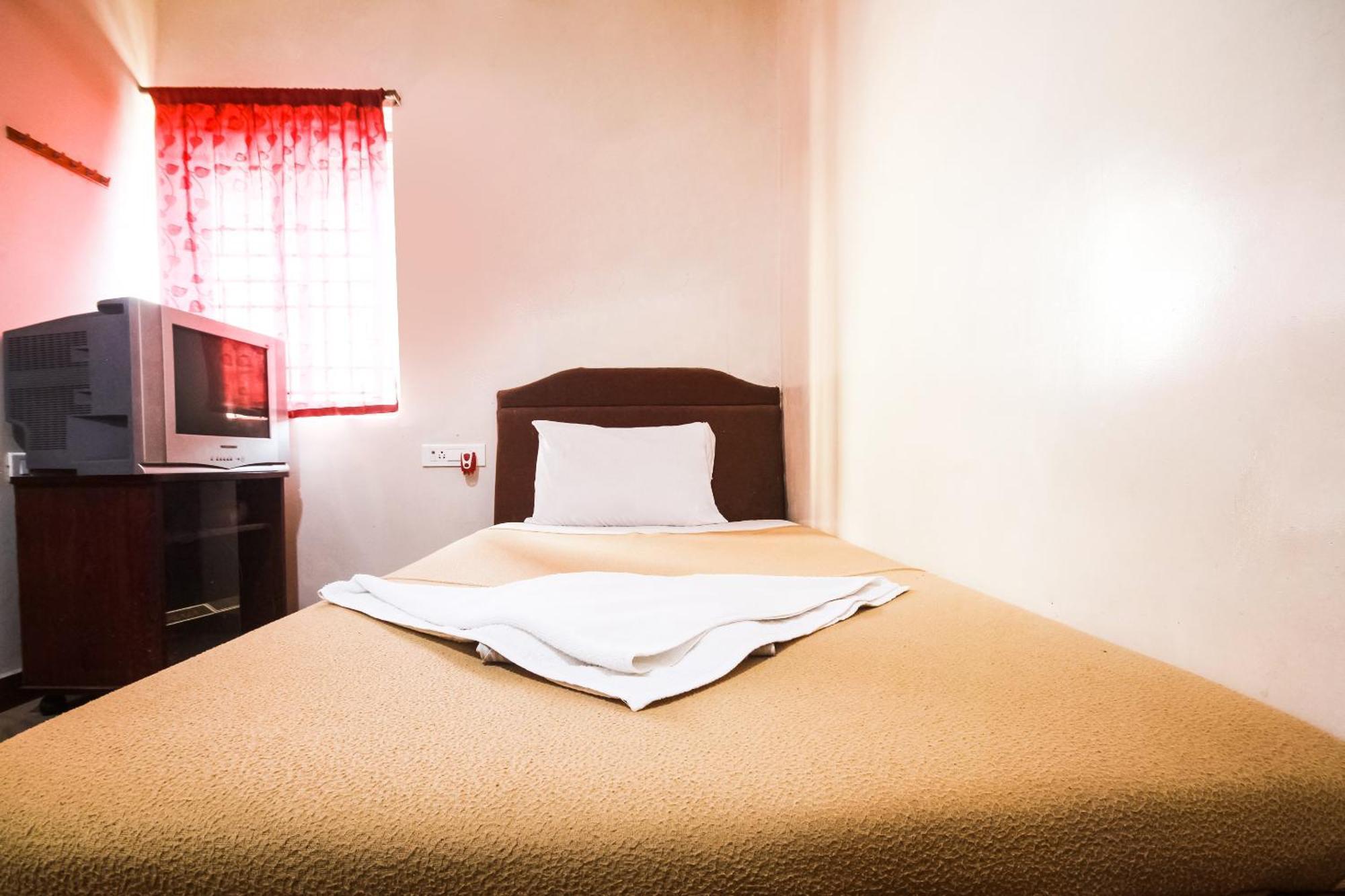 Hotel O Lk Residency Tindivanam Buitenkant foto